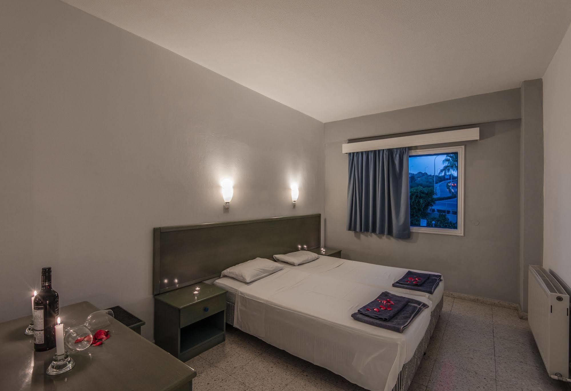 Cordelia Hotel Apartments Ayia Napa Bagian luar foto